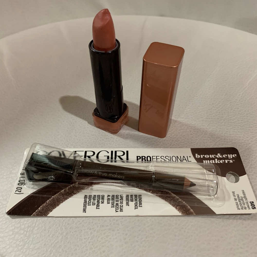 ❌❌ SOLD - Covergirl lipstick and brow and eyemaker with sharpener